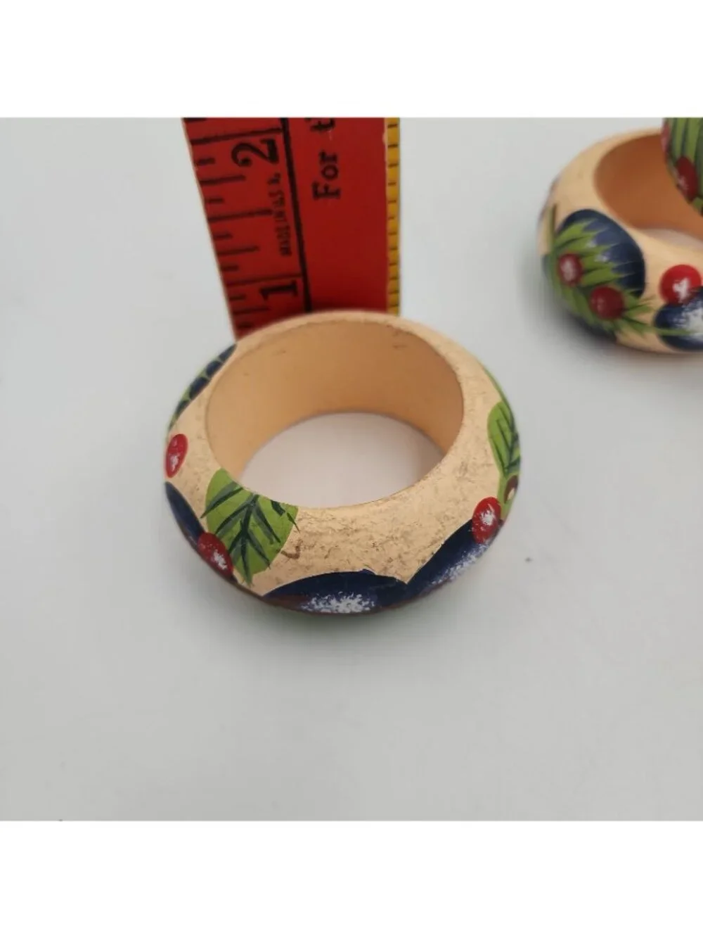 Auckey NAPKIN RING Holders Table Décor 4 Hand Painted Wood Floral Napkin Rings